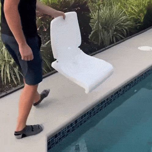 LazeWave™ Foldable Chair